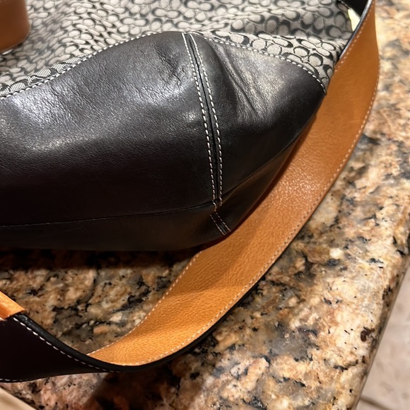 Coach bag & zippered pouch - Picture 16 of 16